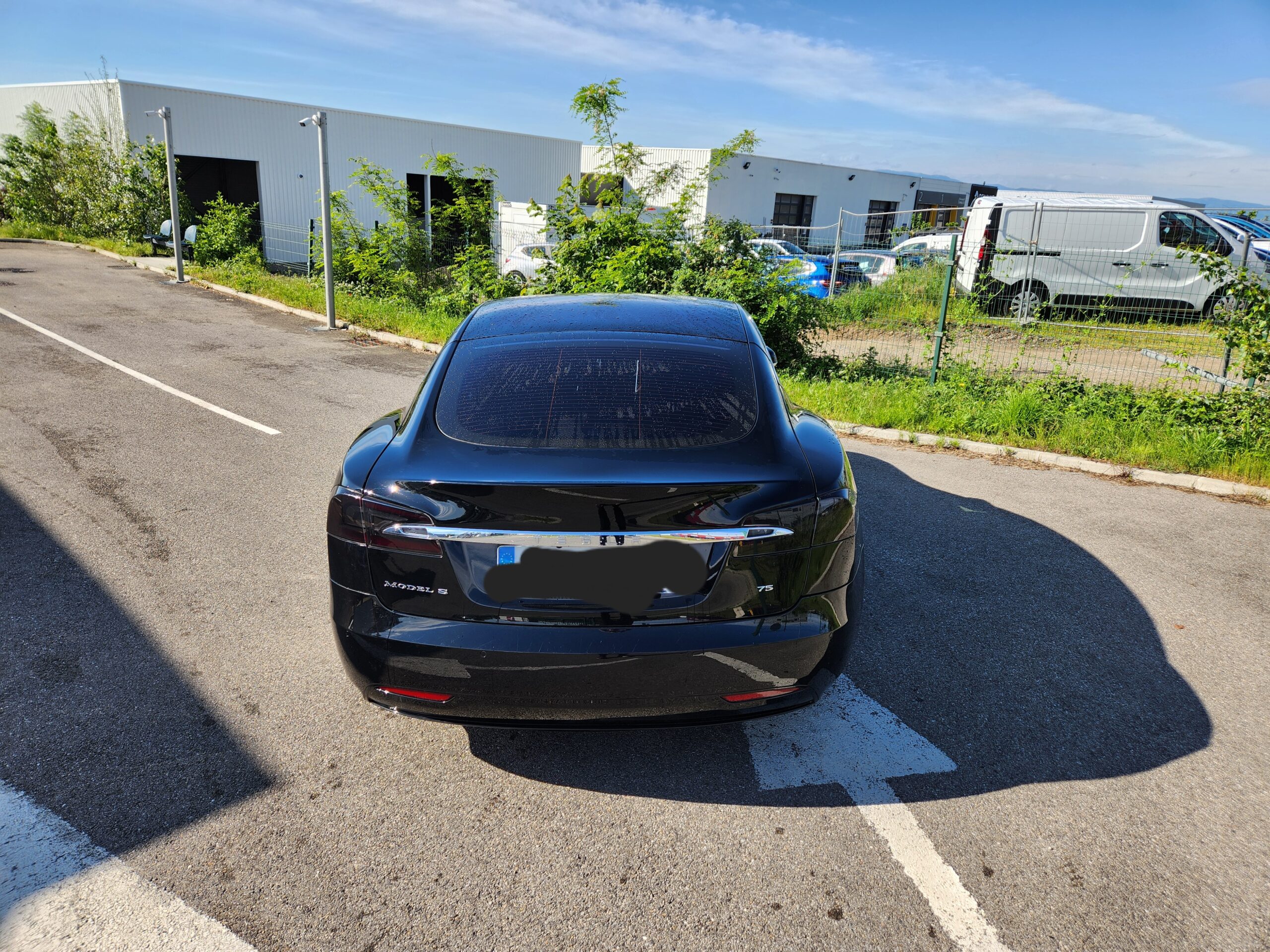 tesla 3